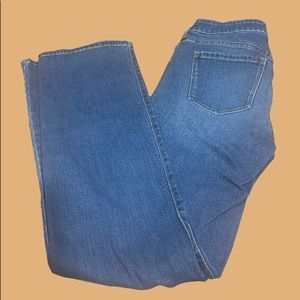Old Navy Kicker Boot-Cut size 8 Long